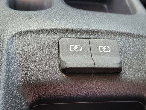 Used 2024 Nissan Versa S w/ S Plus Package image 13