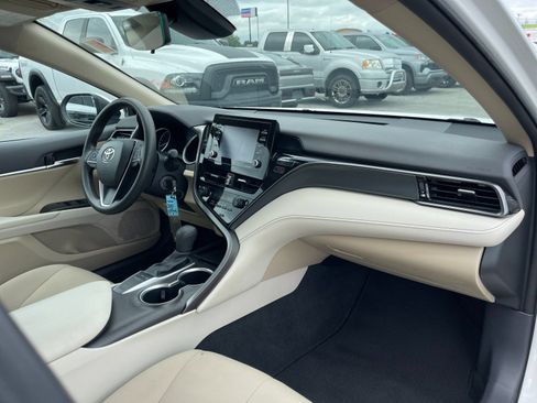 Used 2023 Toyota Camry LE FWD image 17