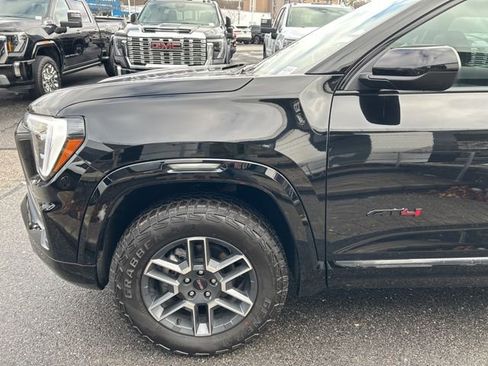 New 2026 GMC Terrain AT4 w/ Convenience Package III image 7