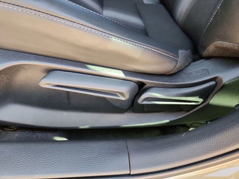 Used 2025 Honda Civic Sport image 15