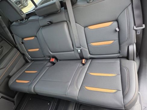 New 2026 GMC Sierra 2500 AT4 w/ AT4 Premium Plus Package image 32