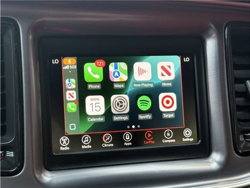 Used 2019 Dodge Challenger SXT image 43