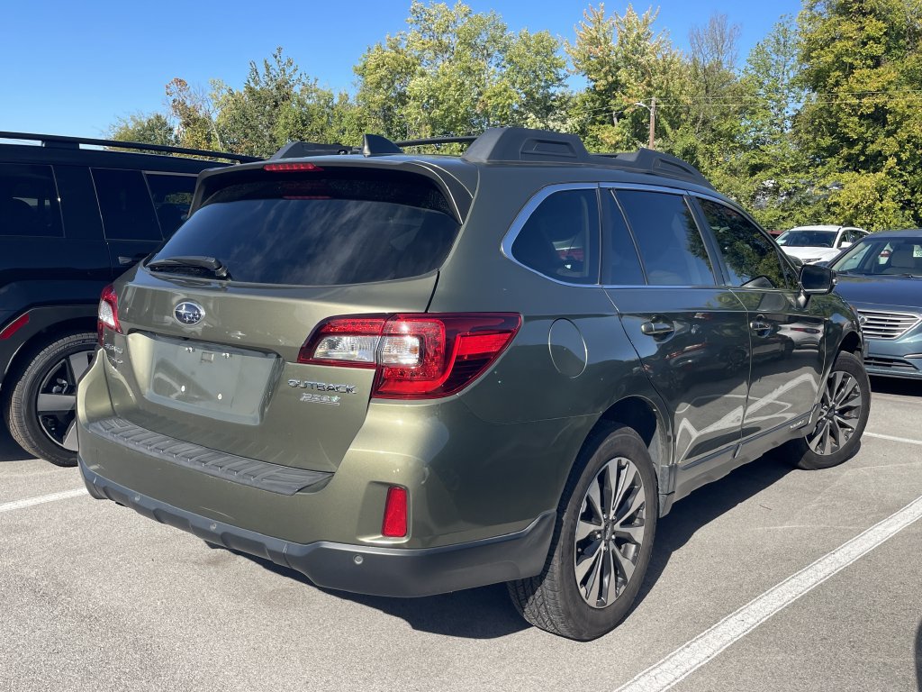 Used 2017 Subaru Outback 2.5i Limited AWD/4WD image 6