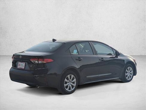 Used 2026 Toyota Corolla LE FWD image 5