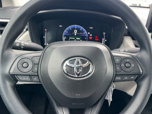 New 2026 Toyota Corolla Cross L image 19