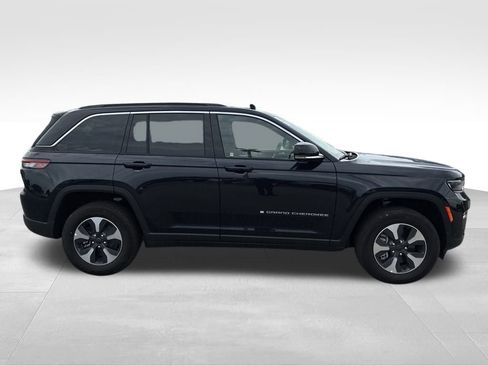 New 2024 Jeep Grand Cherokee Limited 4xe w/ Luxury Tech Group II image 7