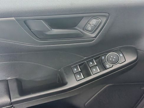 Used 2025 Ford Escape Active FWD image 15