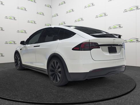 Used 2022 Tesla Model X image 3