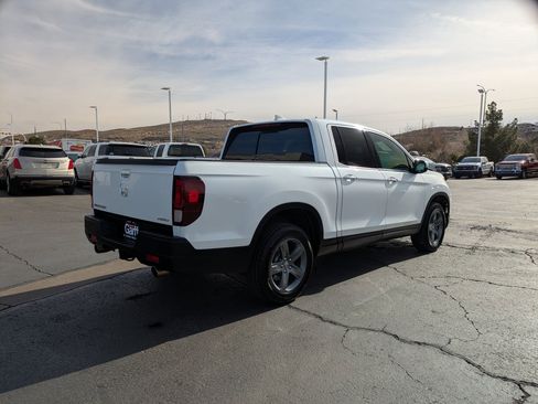 Used 2021 Honda Ridgeline RTL-E image 3