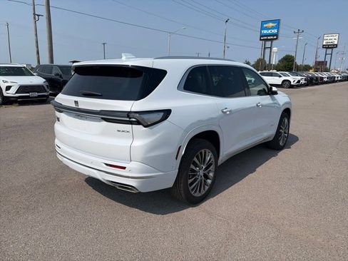New 2026 Buick Enclave Avenir w/ Super Cruise Package AWD/4WD image 6