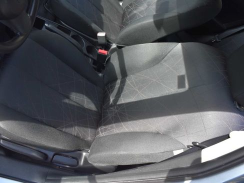 Used 2013 MAZDA MAZDA2 Sport FWD image 66