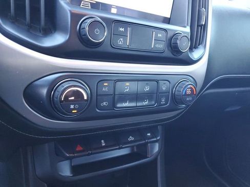 Used 2019 GMC Canyon SLE w/ SLE Convenience Package image 23