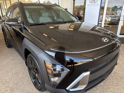 New 2026 Hyundai Kona SEL Sport image 2