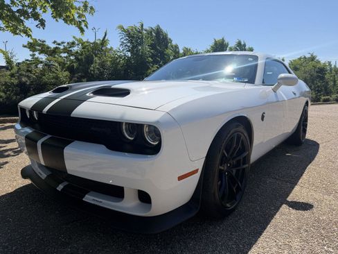 Used 2023 Dodge Challenger SRT Hellcat RWD image 11