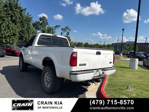 Used 2006 Ford F250 XL RWD image 6