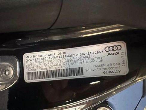 Used 2011 Audi R8 V10 image 31