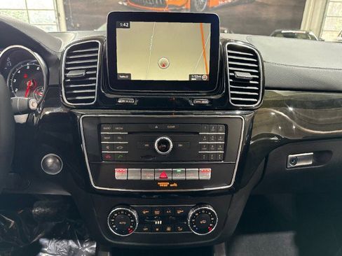 Used 2017 Mercedes-Benz GLS 450 4MATIC w/ Premium Package image 78