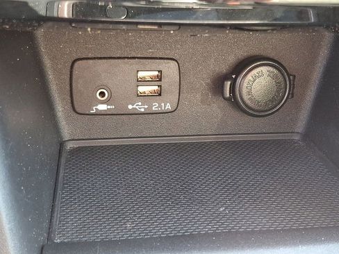 Certified 2023 Subaru Forester Limited AWD/4WD image 27