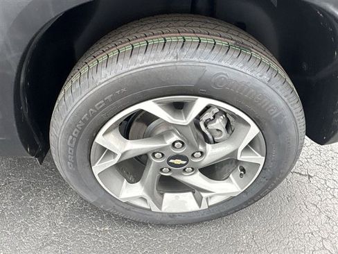 Certified 2024 Chevrolet Trax LT w/ Driver Confidence Package FWD image 31