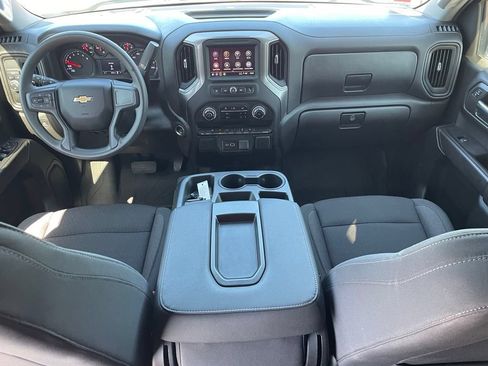Used 2025 Chevrolet Silverado 1500 Custom w/ Turbomax Blackout Package RWD image 11