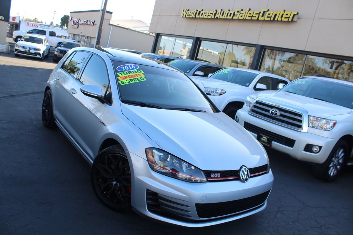 Used 2016 Volkswagen GTI S FWD image 37