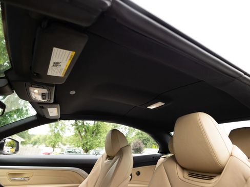 Used 2017 BMW 440i Convertible RWD image 23