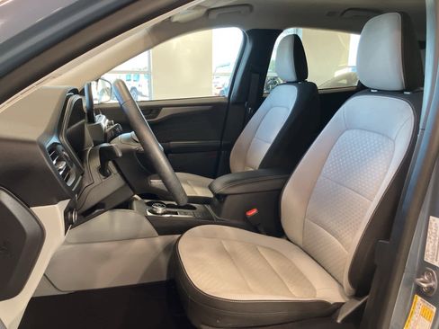Used 2024 Ford Escape Active image 10