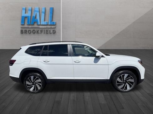 Certified 2025 Volkswagen Atlas SE w/ Panoramic Sunroof Package AWD/4WD image 7