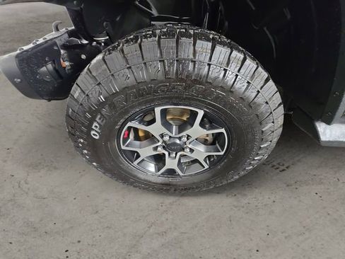 Used 2020 Jeep Wrangler Rubicon w/ Uconnect 4C Nav & Sound Group AWD/4WD image 14