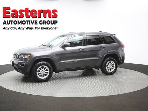 Used 2020 Jeep Grand Cherokee Laredo AWD/4WD image 56
