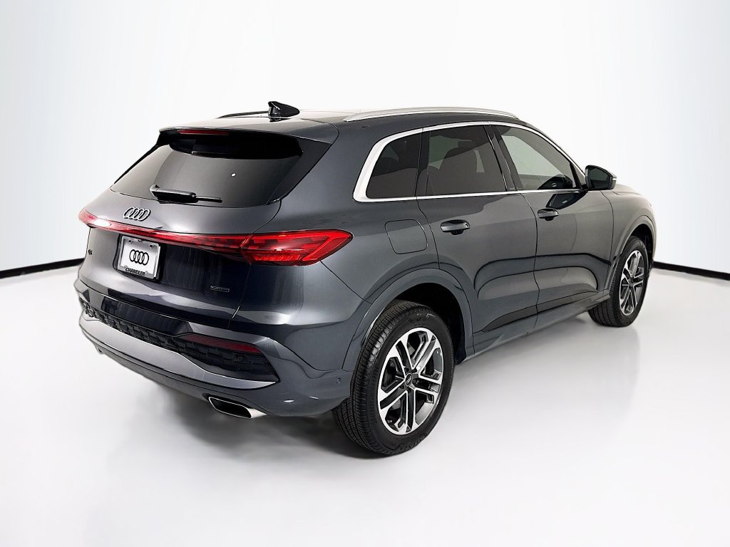 Certified 2025 Audi Q5 Premium Plus w/ Premium Plus AWD/4WD image 5
