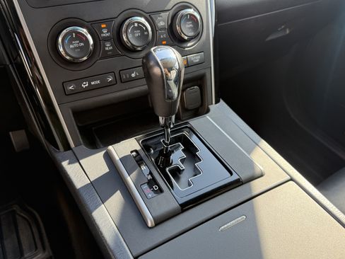 Used 2012 MAZDA CX-9 Touring image 24