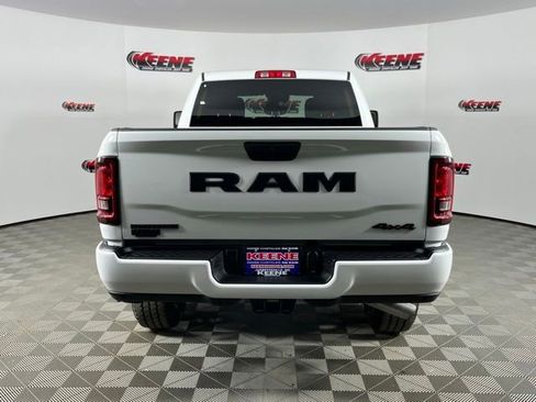 New 2026 RAM 2500 Big Horn AWD/4WD image 7