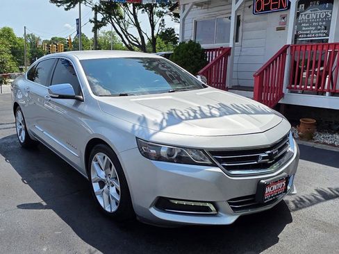 Used 2016 Chevrolet Impala LTZ FWD image 3