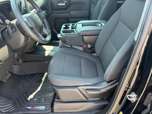 Used 2020 Chevrolet Silverado 1500 Custom Trail Boss w/ Custom Convenience Package AWD/4WD image 10