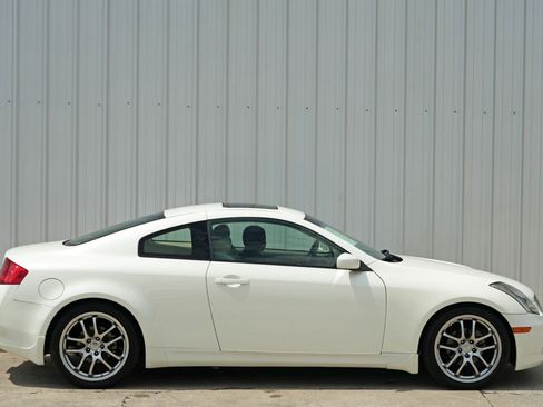 Used 2004 INFINITI G35 Coupe w/ Premium Pkg image 42