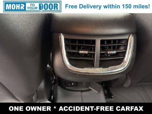 Used 2024 Chevrolet Malibu LT image 35