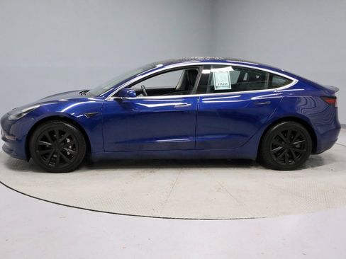 Used 2018 Tesla Model 3 Long Range image 10