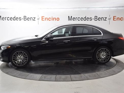 Used 2024 Mercedes-Benz C 300 Sedan image 3