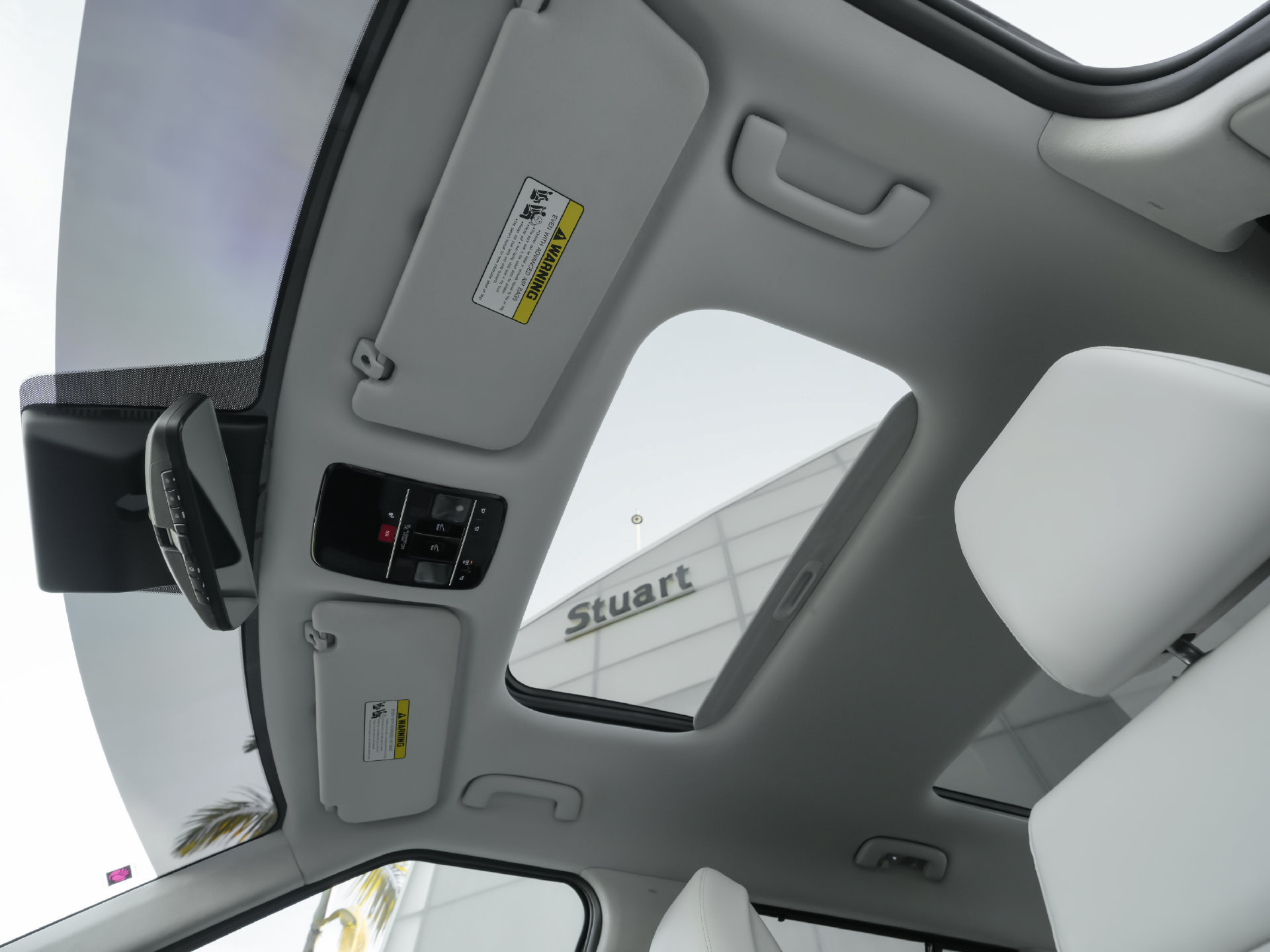 Used 2024 Hyundai Santa Fe Calligraphy FWD image 23
