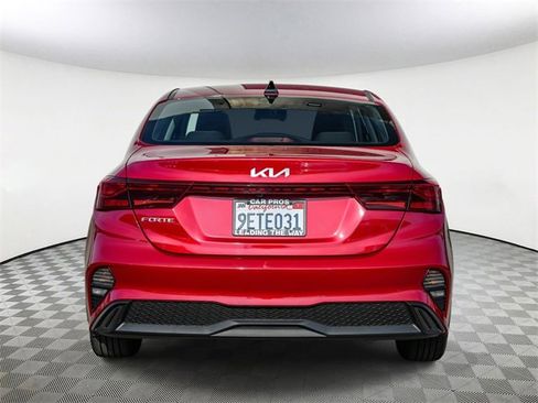 Certified 2023 Kia Forte LXS image 7