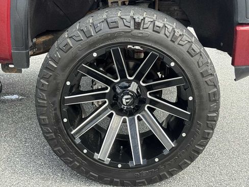 Used 2019 GMC Sierra 1500 AT4 w/ AT4 Preferred Package AWD/4WD image 34