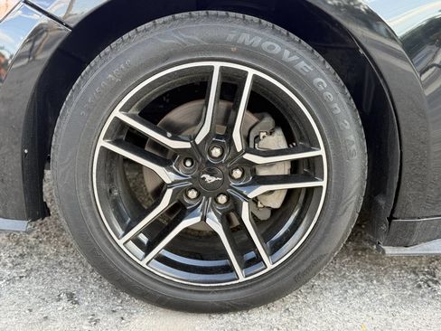 Used 2020 Ford Mustang Premium image 25