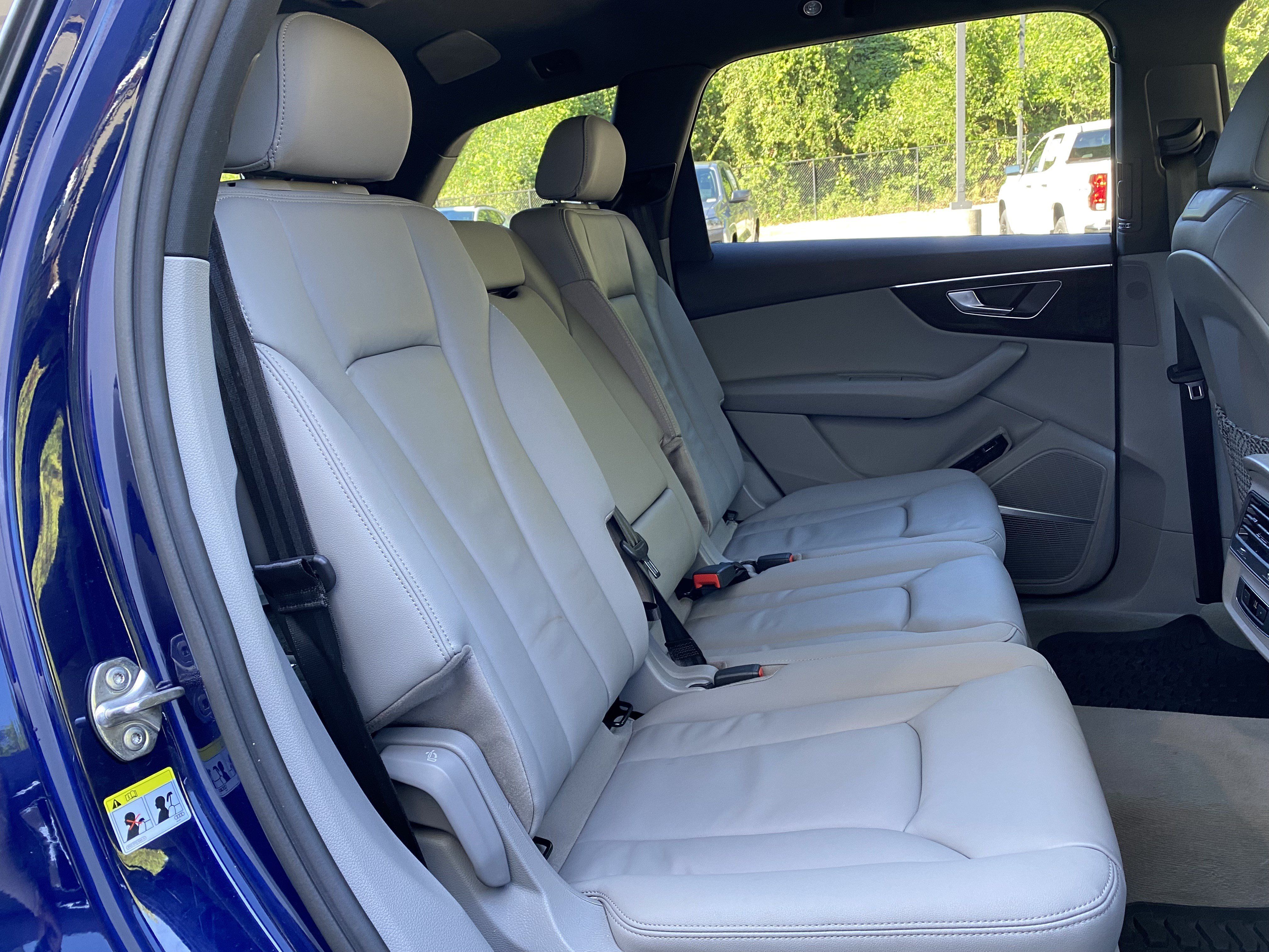 Used 2022 Audi Q7 3.0T Premium Plus AWD/4WD image 35