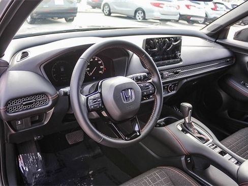 Used 2025 Honda HR-V Sport image 24
