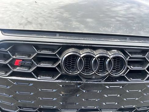 Used 2023 Audi S4 Premium Plus w/ Premium Plus Package AWD/4WD image 9