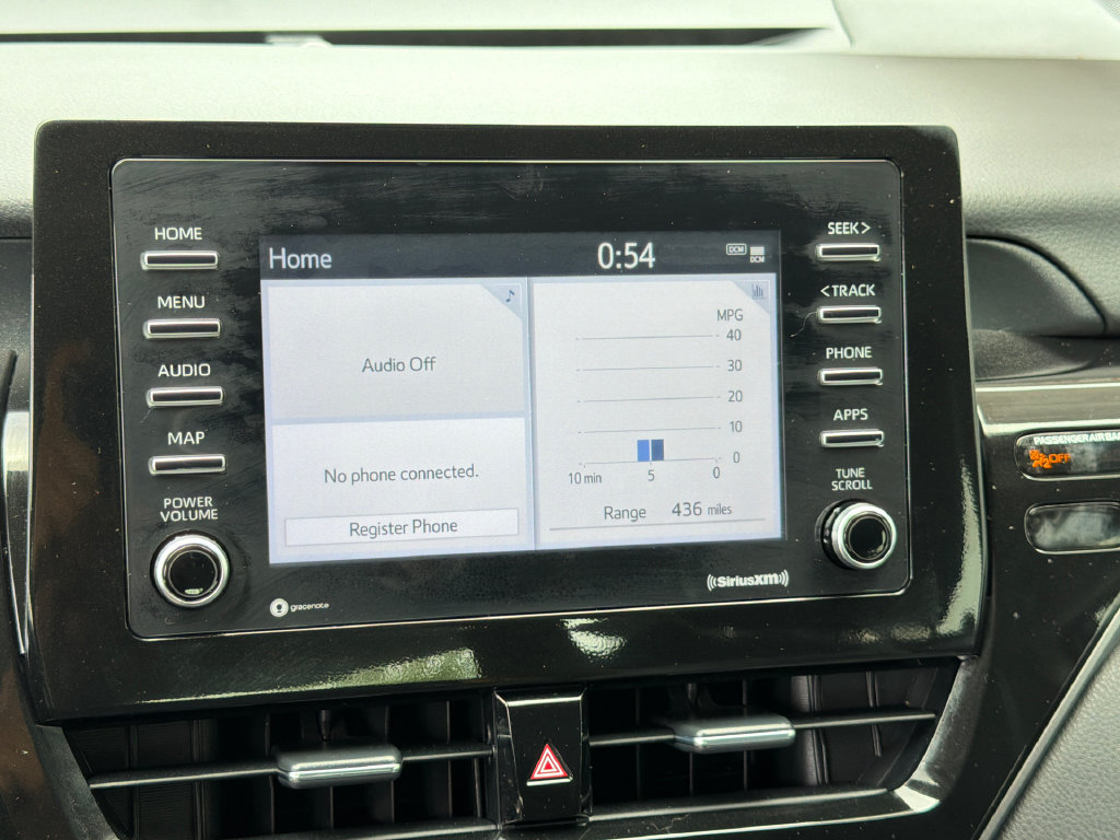 Used 2024 Toyota Camry SE FWD image 31