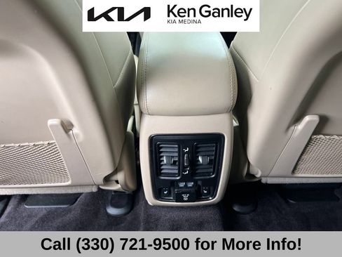 Used 2017 Jeep Grand Cherokee Limited AWD/4WD image 43