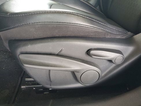 Used 2021 Jeep Compass Latitude w/ Driver Assistance Group image 19