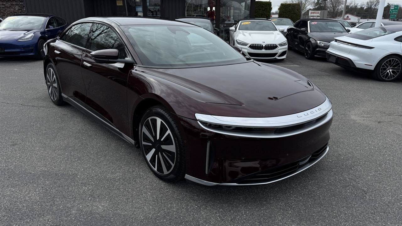 Used 2024 Lucid Air Touring AWD/4WD image 15